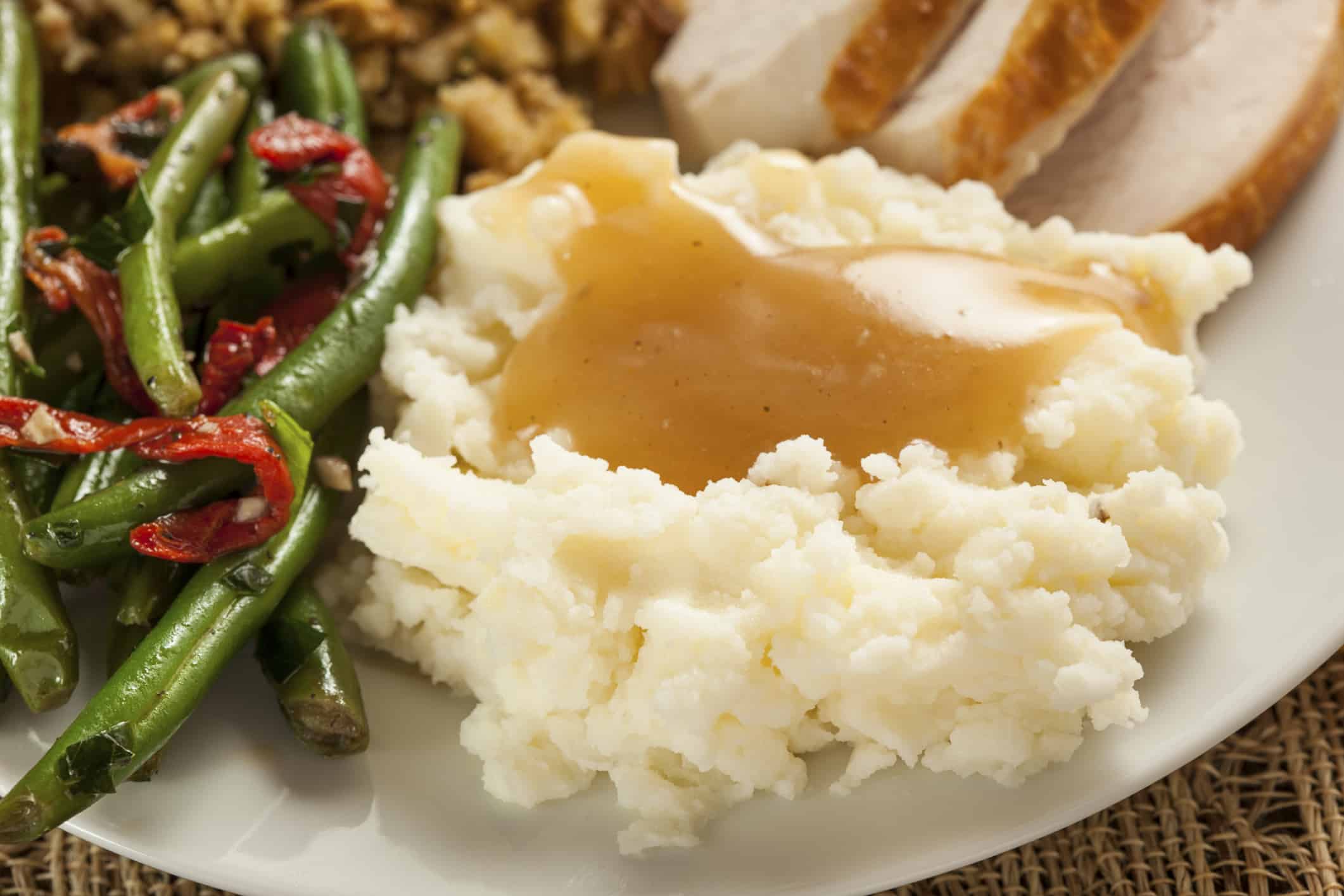 Image of mashed potatoes with gravy