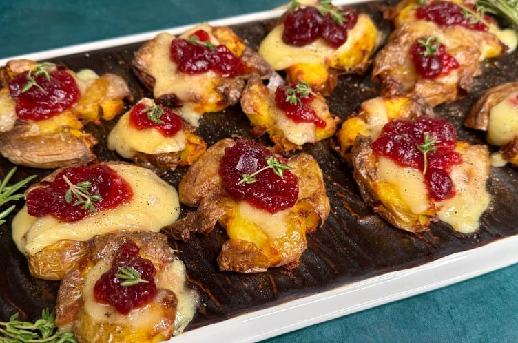 smashed potatoes with brie and cranberry sauce